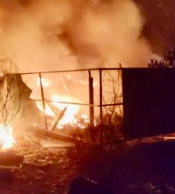 Росіяни вдарили дронами по будинках в Запорізькому районі, три людини загинули