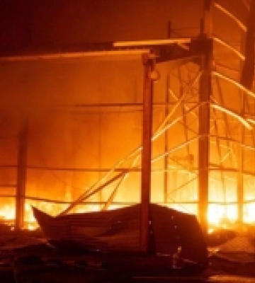Вночі ворог атакував Одесу ударними безпілотниками, пошкоджено промисловий об’єкт