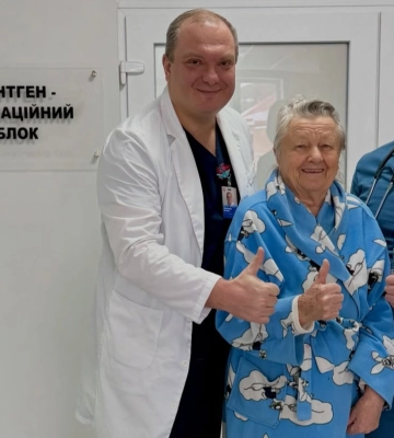 Лічені хвилини між життям і смертю: на Волині медики врятували 84-річну пацієнтку з інфарктом