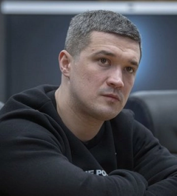 Ветеран ЗСУ Козятинський закликає завтра збиратися на протест під Офіс Президента проти звільнення Федорова