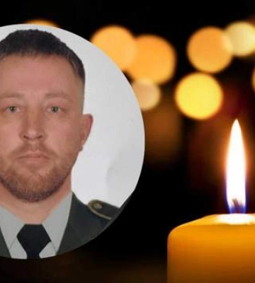 Під час атаки на поїзд в Харківській області загинув військовий Центру спецпризначення