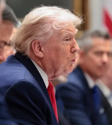 Трамп заявив, що особисто просив Путіна не обстрілювати Київ та інші міста протягом тижня