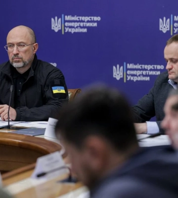 Ситуацію з теплом та світлом у Києві стабілізують 239 бригад - Шмигаль