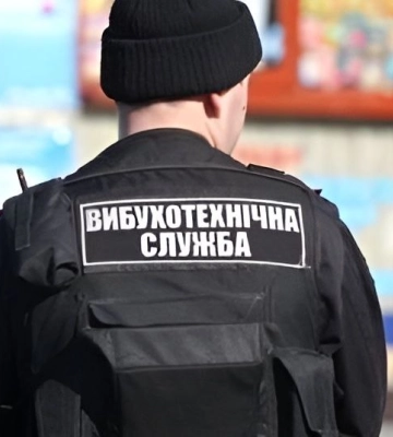 Полиция получила многочисленные сообщения о минировании госучреждений, учебных заведений и предприятий в Киеве