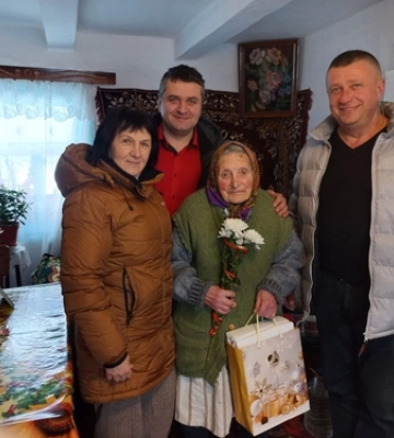 Людина з багатою життєвою історією та щирим серцем: на Волині довгожителька відзначила поважний ювілей – 90 років