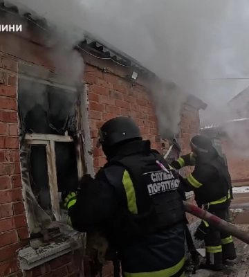 У Слов'янську врятували чоловіка під час пожежі