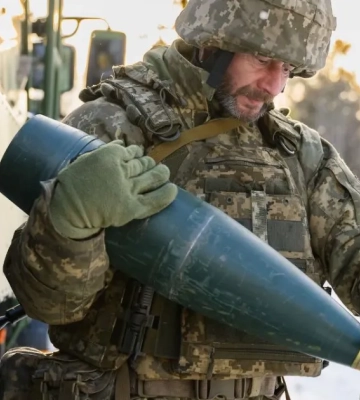 На Сумщині через негоду обмежили рух вантажівок на дорогах