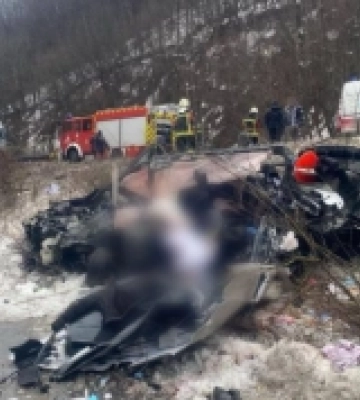 У ДТП на Абранському на Мукачівщині перевалі загинуло подружжя: водія вантажівки затримали 