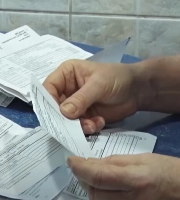 Українці почали отримувати платіжки за тепло у червні: "Що ви там курите?"