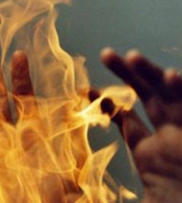 На Тернопільщині жінка підпалила коханку та чоловіка