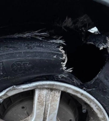 У Херсоні автомобіль підірвався на міні, постраждали четверо цивільних, серед них двоє дітей