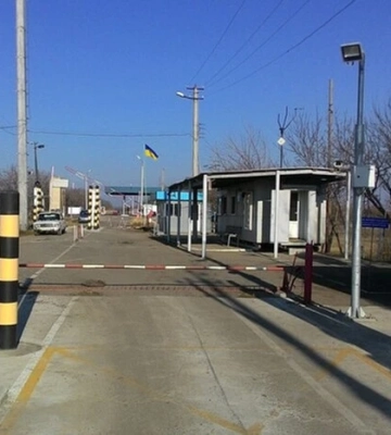 На кордоні з Молдовою призупинено пропуск через збій баз даних