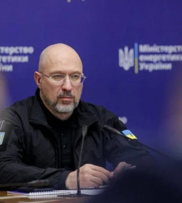 В Киеве и двух областях восстановили питание критической инфраструктуры, продолжается подключение населения — Шмыгаль