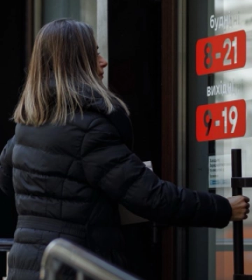 В Киеве 10 отделений Новой почты будут работать круглосуточно как пункты несокрушимости: адреса