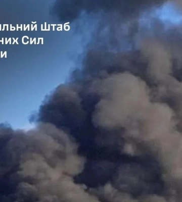 Уночі СБС уразили 5 вантажних суден у портах Маріуполя, Бердянська та у прибережних водах ТОТ. ВIДЕО