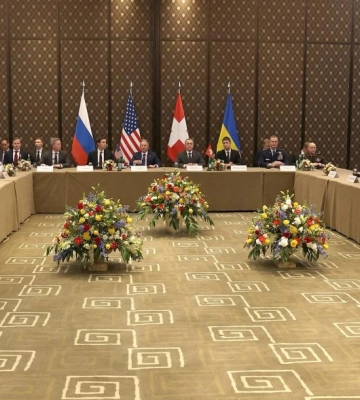 Новая попытка США возобновить переговоры между Украиной и РФ не вызывает оптимизма, - Bloomberg