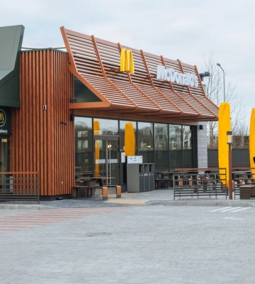 "McDonald’s Украина" открыл новый ресторан на левом берегу Киева