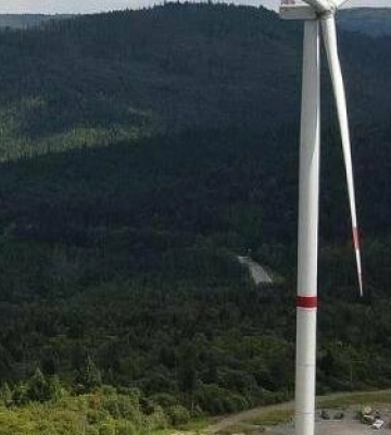 У Карпатах біля Яремче планують збудувати нові вітроелектростанції: оголосили громадські слухання