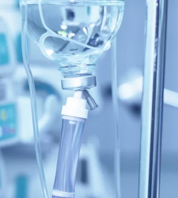 «Вакцины в Украине нет». У вернувшейся с отдыха украинки диагностировали лихорадку Денге, врач рассказала о симптомах