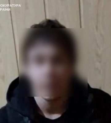 В Одесской области мужчина похитил и изнасиловал несовершеннолетнюю, а затем напал на полицейского, его задержали - полиция
