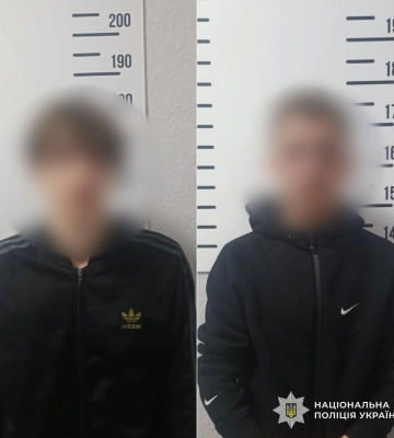 У Мукачеві двоє 15-річних хлопців викрали у жінки авто та втекли