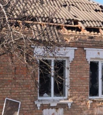 Росіяни обстріляли три райони Дніпропетровщини: двоє загиблих і 10 поранених. ФОТО