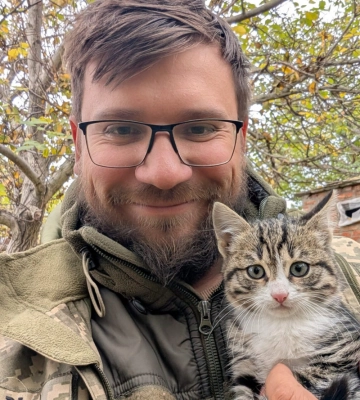 Писав сценарії для серіалів, а згодом очолив взвод БпЛА: історія Героя з Волині