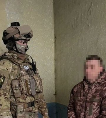 Затримано військового, який вимагав 500 тис. грн у родини полеглого захисника на Вінниччині, - ДБР. ВІДЕО+ФОТОрепортаж