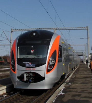 Через обстріл Полтавщини 3 березня затримуються поїзди