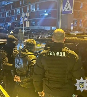 В Киеве раскрыли схему с фиктивной инвалидностью для уклонения от мобилизации. ФОТОРЕПОРТАЖ