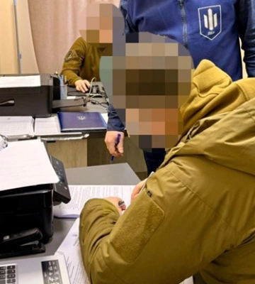 Слідчий з Хмельницького привласнив 2,5 млн гривень арештованих грошей
