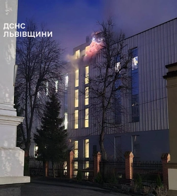 Пожежа на вулиці Шевченка у Львові (відео)