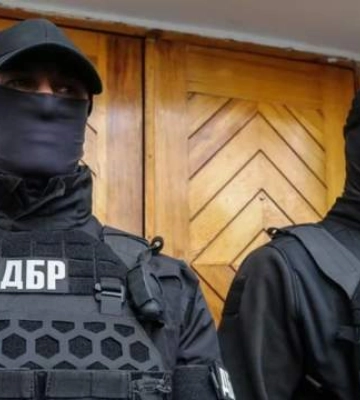 Зарабатывали на уклонистах: ГБР разоблачило схему в ТЦК Киева, в которой использовали ребенка