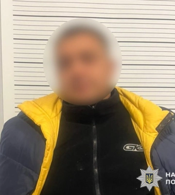 У Хмельницькому рецидивіста засуджено за пограбування 20-річної дівчини, - поліція