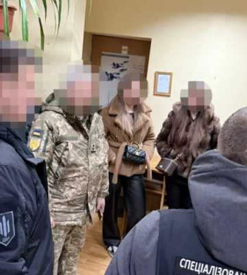 По 60000 євро на місяць: заробляли чесні працівники ТЦК у Києві на ухилянтах - подробиці
