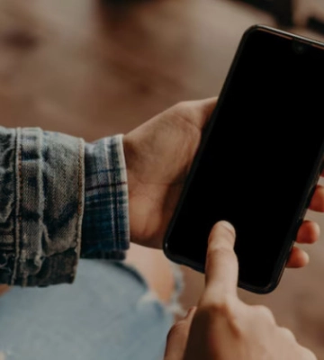 На Полтавщині перед судом постав адміністратор Viber-групи, який публікував місця перебування ТЦК