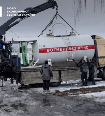 БЕБ припинило роботу двох нелегальних АЗС на Харківщині