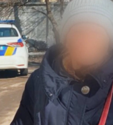 У Луцьку патрульні допомогли розгубленій жінці повернутися додому