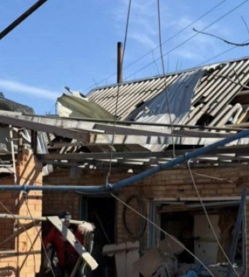 Ворог атакував три райони Дніпропетровщини: є поранені