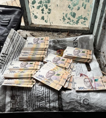 1,5 млн за "допомогу": на Вінниччині колишнього військового підозрюють у вимаганні грошей в родини загиблого