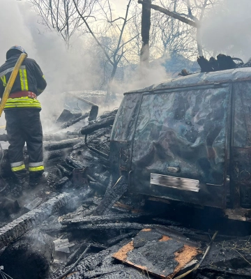 Пожежа Порошково: вогнеборці врятували немовля та свійських тварин з вогню