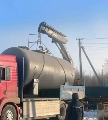На Прикарпатье машины заправляли "бодягой" по ценам брендового топлива