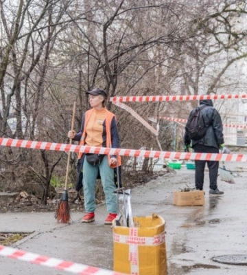У Криму вночі лунали вибухи, російська влада Севастополя заявила про постраждалих внаслідок атаки БпЛА