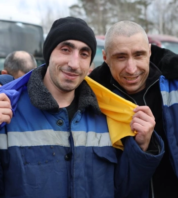 З російського полону в Україну повернули ще 300 захисників та двох цивільних (ФОТО)
