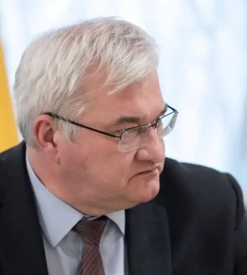 Сибига предупредил о попытках РФ сорвать введение новых санкций с помощью имитации дипломатии