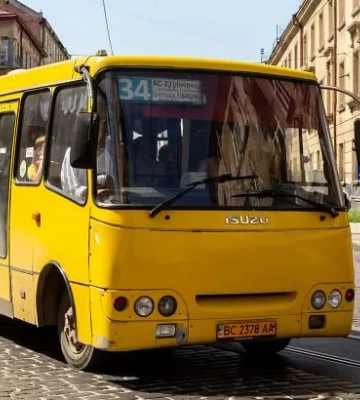 Львівська мерія відмовилась підвищувати вартість проїзду у громадському транспорті