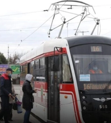 В Запорожье меняют расписание коммунального транспорта