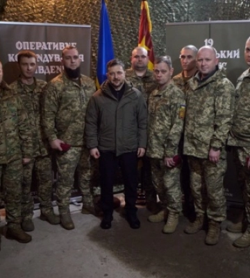 Зеленський нагородив бійців «Азову» та армійських корпусів, які захищають Словʼянсько-Краматорську агломерацію