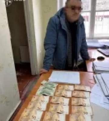 У Ренійському районному суді Одеської області затримали суддю за хабар