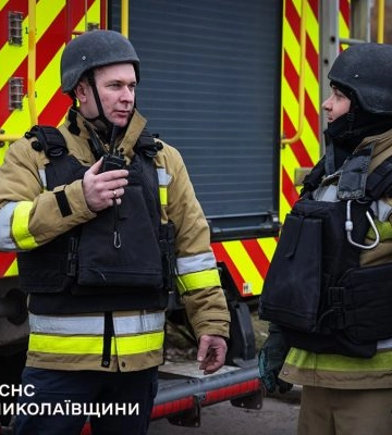 Доба на Миколаївщині: три пожежі, поранені внаслідок обстрілу та масштабне займання очерету